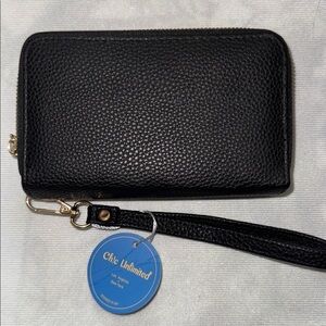 Brand new Chic Unlimited Faux Leather Double Zip Wallet